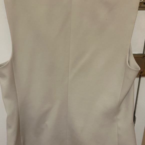Bcbg taupe vest - Picture 3 of 7
